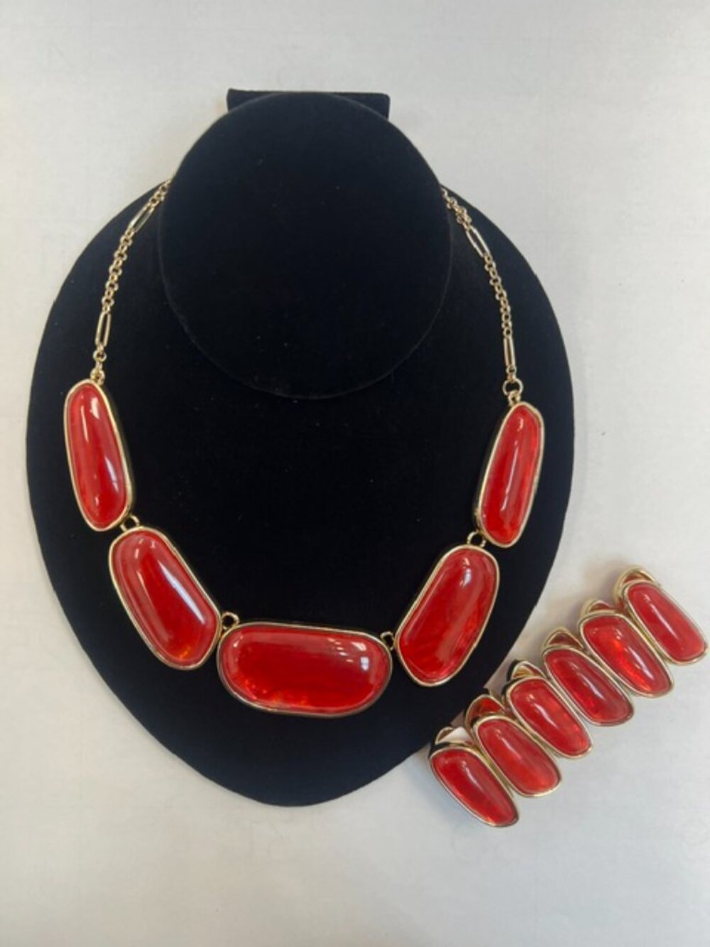 Bold Gold Necklace with Red Stones & Bracelet Set